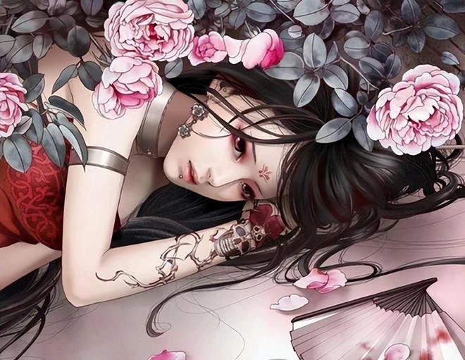 清純妹子咋就不可描述了？抹胸配上桃色紋身，玩家直呼不能停