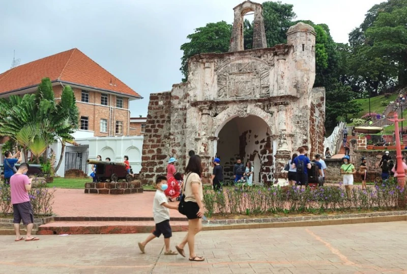 戶外不強制戴口罩首日 甲旅遊區遊客仍自動戴上口罩