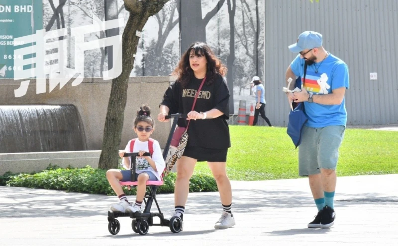 放寬限制不再強制戶外穿口罩　基於健康安全考量國人還是戴口罩