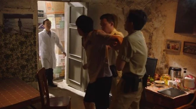 誤入戒網癮中心，你是否能飛越13號房？