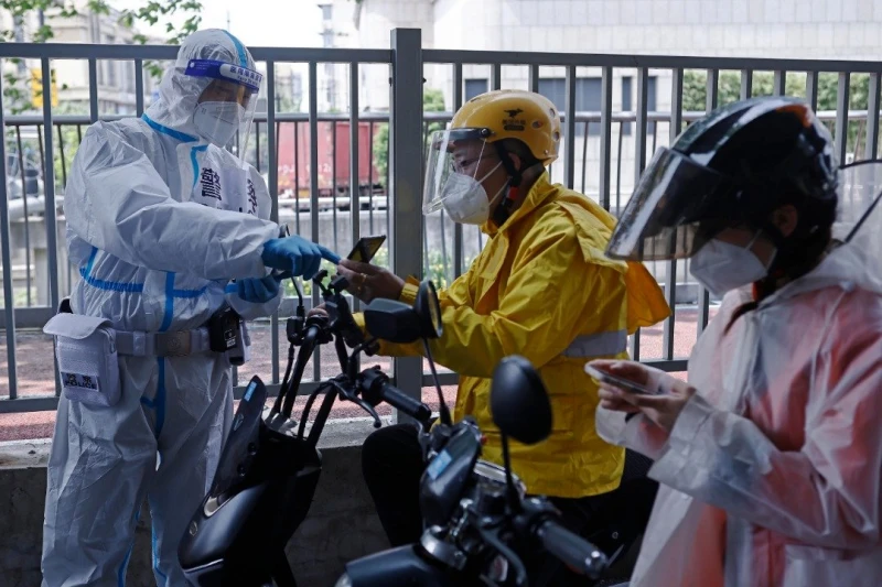 【新冠肺炎】上海疫情逐降溫　全市大消毒防反彈