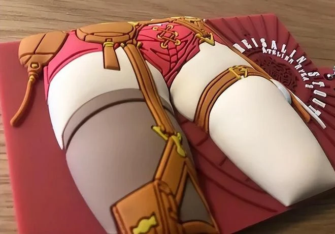 一個小道具，妹子就變得肉感滿滿，讓紳士們掏出了11億買單！