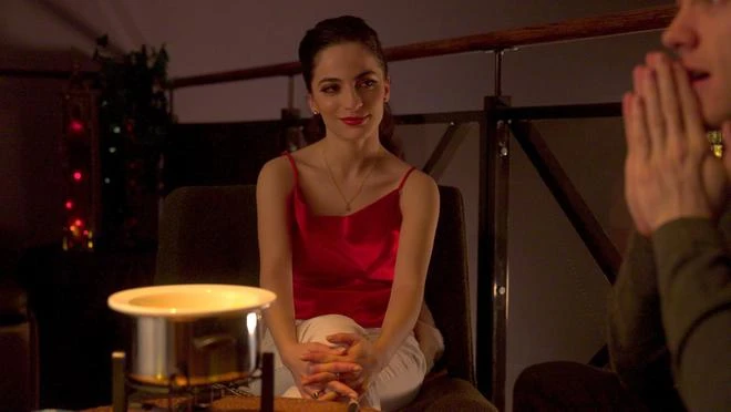 互動式遊戲《十個約會》2月14日上線