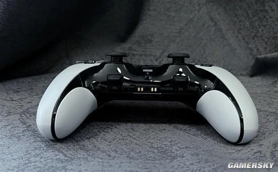 更細膩的觸感！DualSense Edge手柄外觀開箱圖賞
