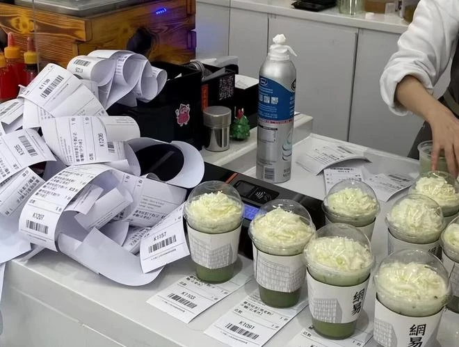 【熱門懷舊周報】電子骨灰盒上線！暴雪暗改魔獸春節時間