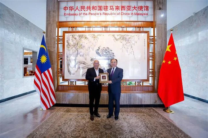 馬大校長拜會歐陽玉靖成果豐碩　擬設中企支持的高科技培訓中心