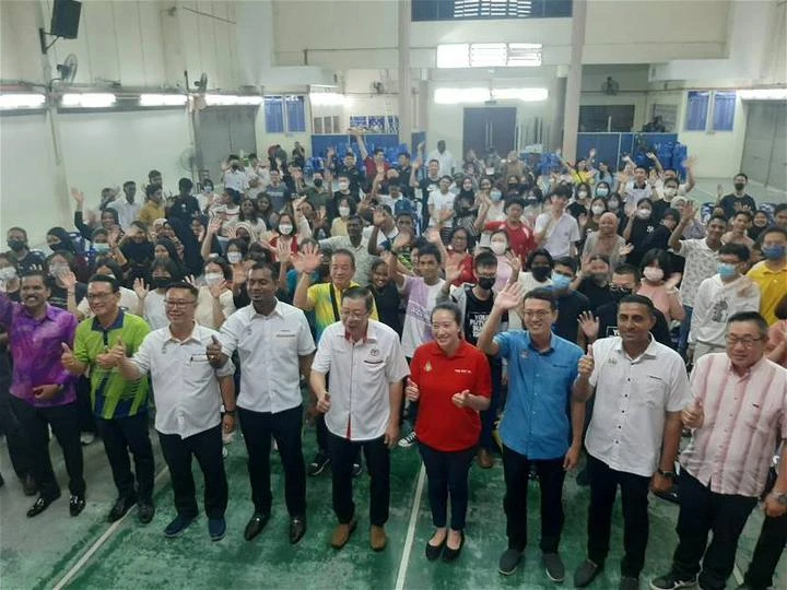 去年第4季經濟成長料未達4%　林冠英吁政府增發展融資計劃