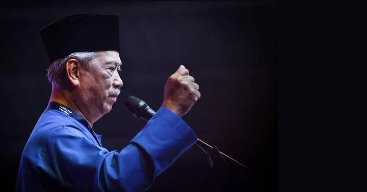 慕尤丁批安華無能　執政逾一年仍無法解決民生困境