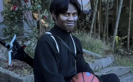 身懷「先天聖體」的小孩們，讓大學生見了都得叫聲哥