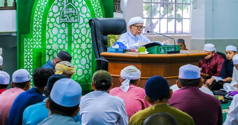 哈迪阿旺病情好轉現身祈禱會