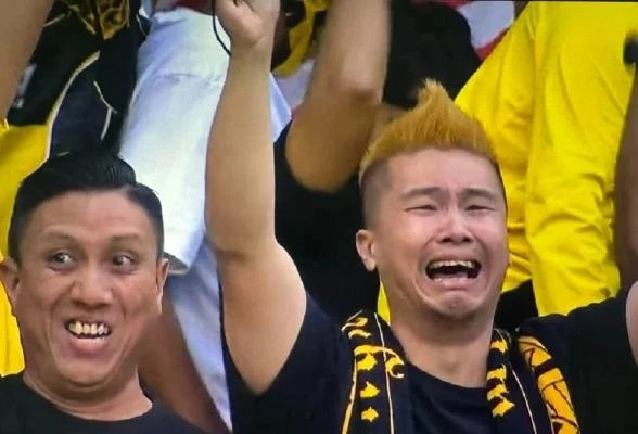 華青賣摩哆到卡達觀球賽　大馬國足球員欲見面送摩哆