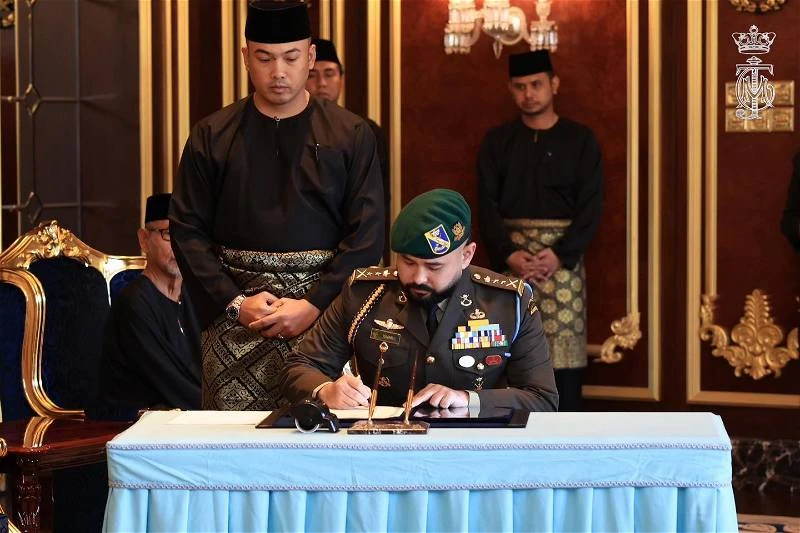 柔王儲受委攝政王　今早新山王宮舉行委任儀式