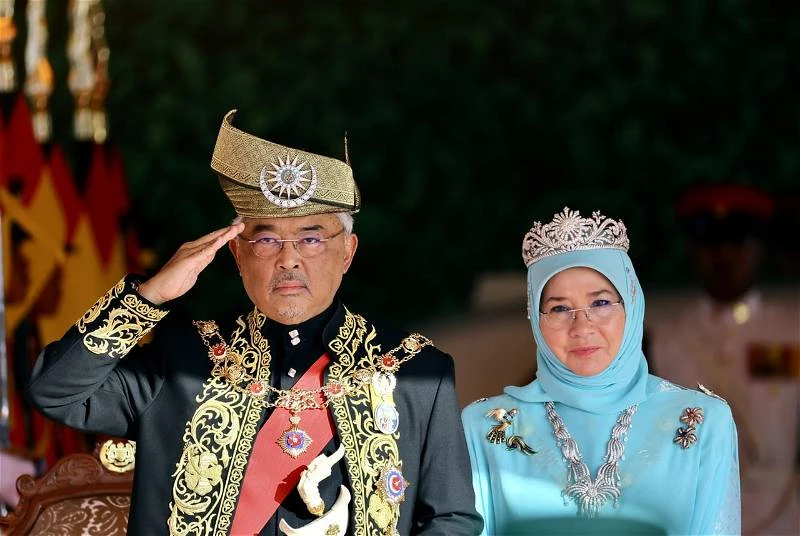 元首屆滿卸任　安華率部長議員歡送