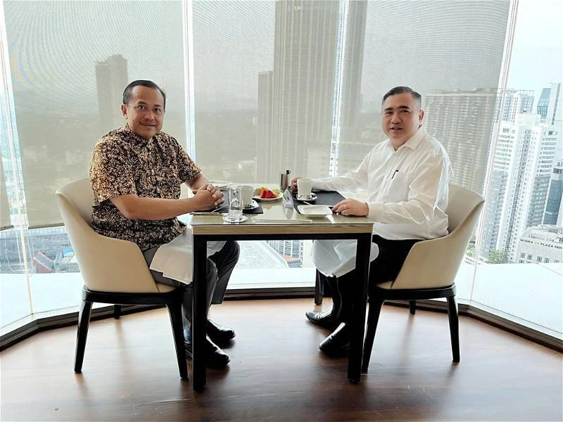 【專訪】「光明正大」見伊黨領導　陸兆福：我們見面沒「偷偷摸摸」的