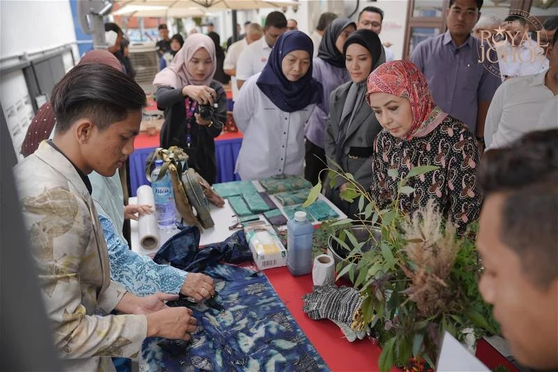 【第17任國家元首後】會說華語的王室成員　熱愛藝術關懷弱勢群體