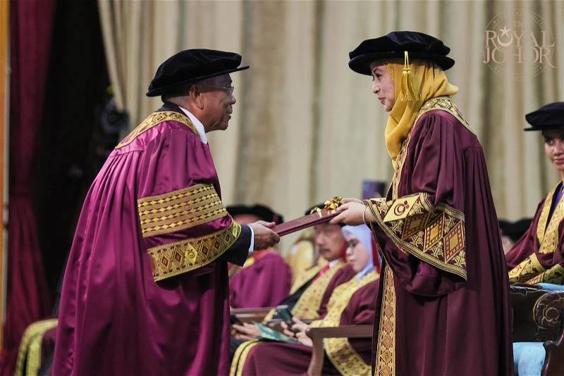 【第17任國家元首後】會說華語的王室成員　熱愛藝術關懷弱勢群體