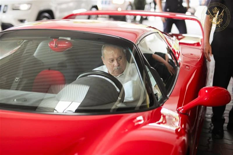 【第17任國家元首：完結篇】擅長駕馭交通工具　海陸空無所不能