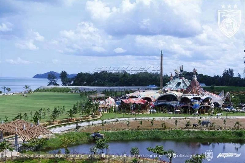 【第17任國家元首：第五篇】《摩登原始人》頭號粉絲　打造海濱別墅王宮圓兒時夢想