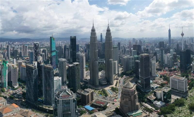 中總商業與經濟狀況調查 多數華商看好今年下半年經濟會好轉