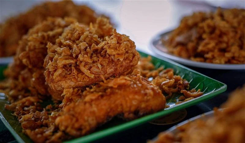 國家元首常以炸香蕉待客　新山「王室炸香蕉」聞名海內外