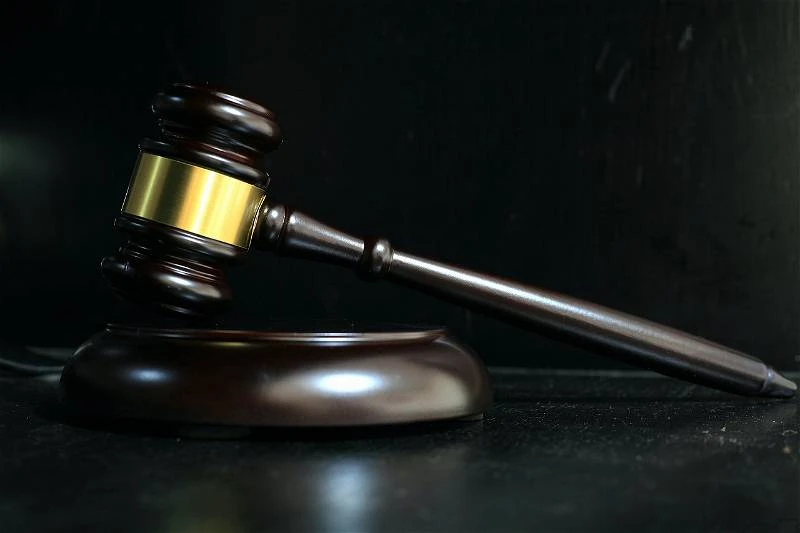 丹伊刑法16項被裁定無效條文　包括肛交奸屍亂倫異裝