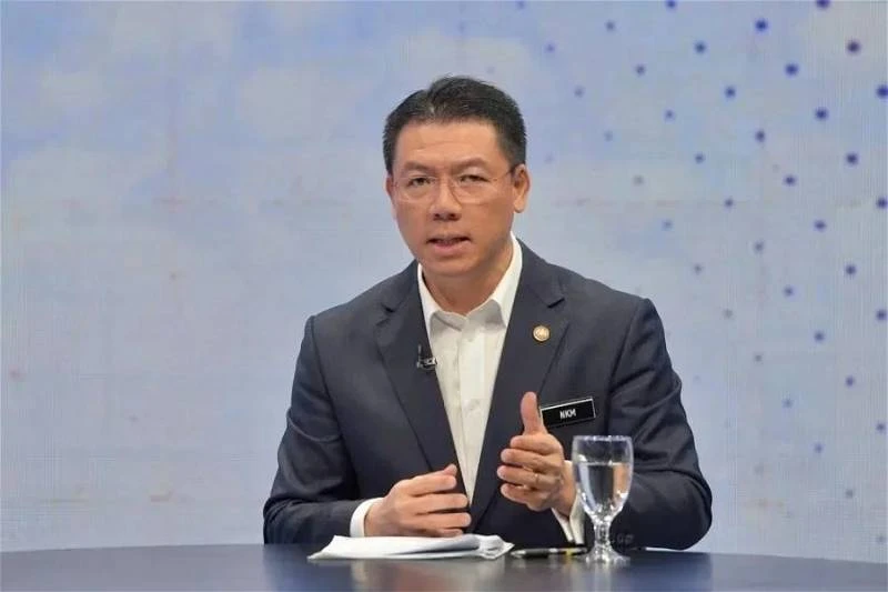 部長官車尾隨救護車　房地部長倪可敏發文表歉意