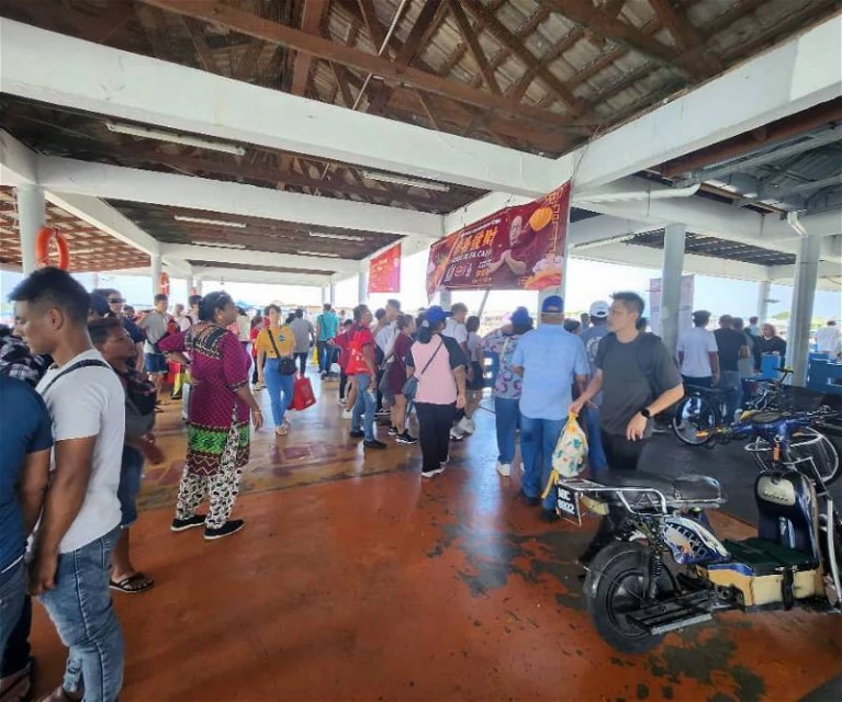 農曆新年長假遊子遊客齊上島 吉膽島酒店民宿爆滿