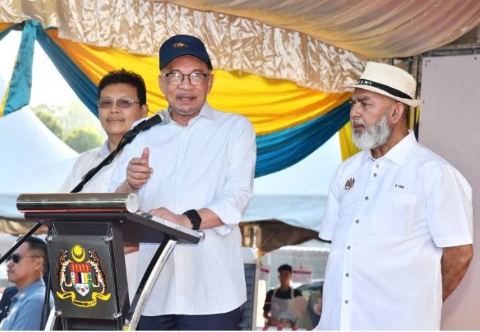 「一些人盜取國家數億錢財」 安華:卻還有國會議員支持他