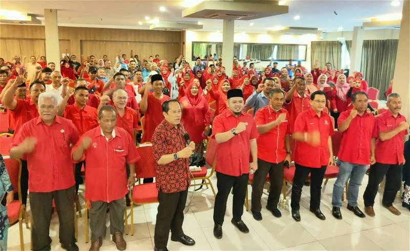 阿末瑪斯蘭：巫統須面對現實　與火箭合作獲華裔選票