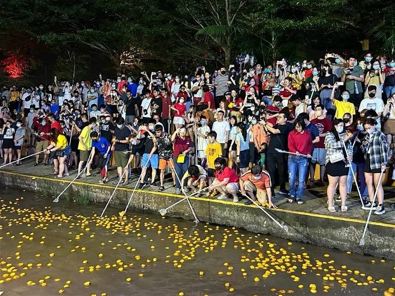 一年一度拋柑撈柑　怡保觀音洞3天元宵活動