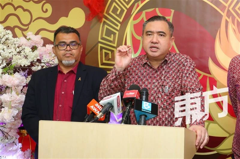 陸兆福：不單在陸路表現出色　海空均為國家經濟取得成果