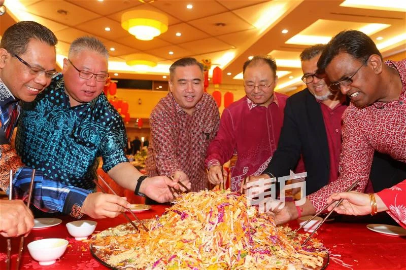 2萬3160人競標GOLD車牌 陸交局進帳1724萬令吉