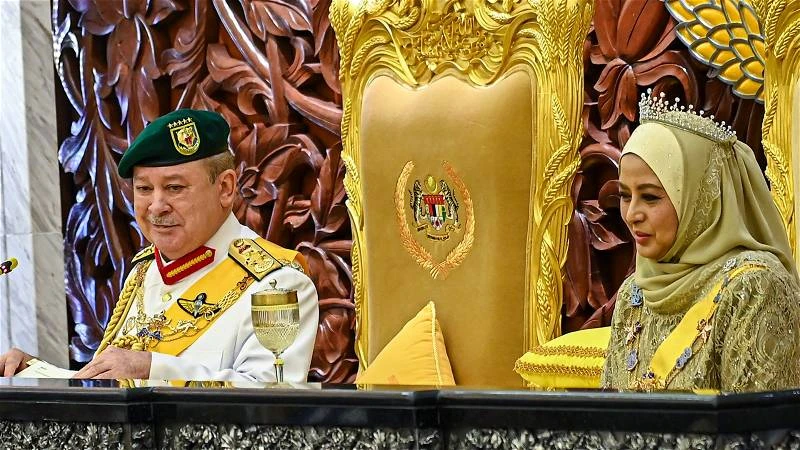 首份施政御詞溫和冀沒人被冒犯　國家元首 : 未來請多當心