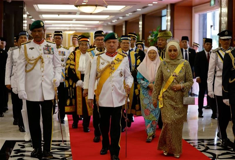 賦權議長對違規議員採取行動　元首：冥頑不靈者禁足國會14天