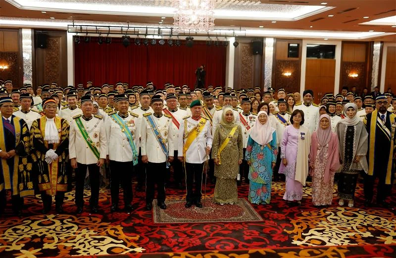 賦權議長對違規議員採取行動　元首：冥頑不靈者禁足國會14天