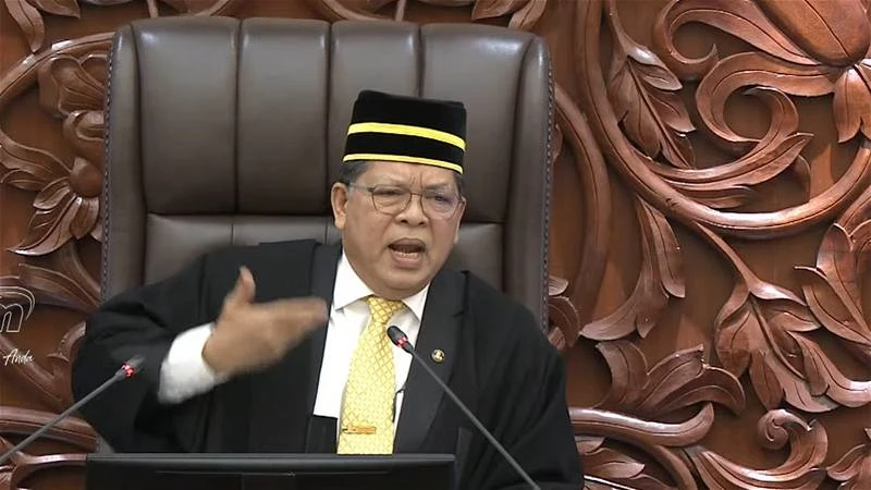 旺賽夫爆料被開價170萬選區撥款挺安華　引起在朝議員不滿下議院掀罵戰