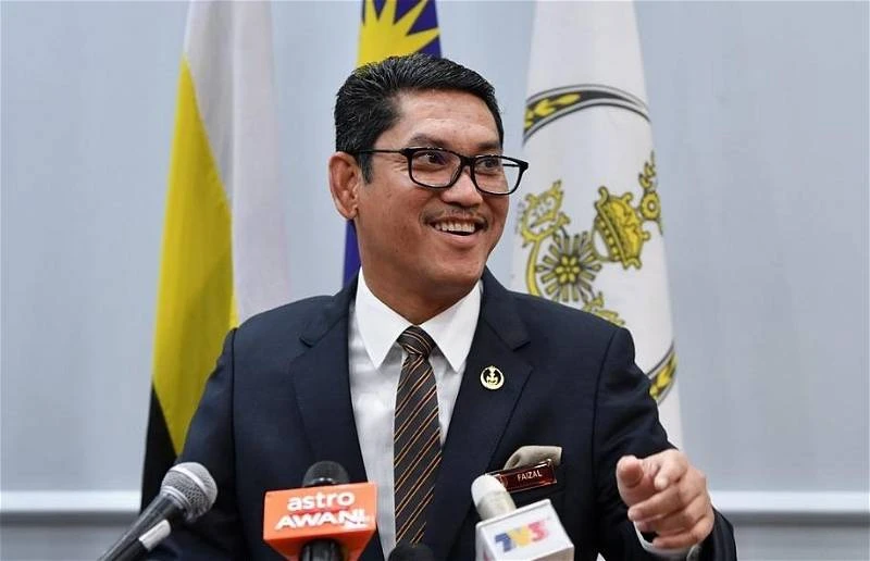 阿末費沙任青體部長一年 出國官訪7次花費逾206萬