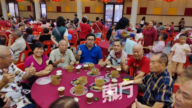 3000人響應捍衛肉骨茶　馬華促政治人物專注經濟問題