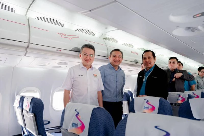 參觀C919客機 劉鎮東:見證中國航空製造業崛起