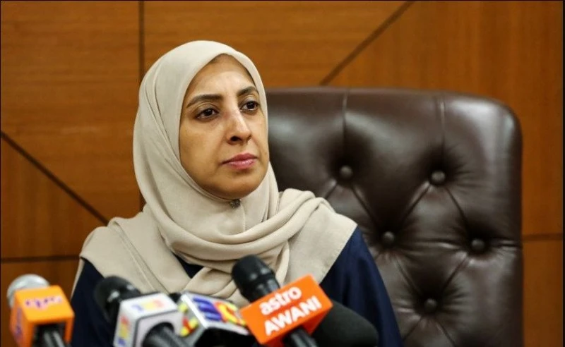 【KK襪子風波】網民人肉搜索逼道歉　拉蒂法譴責「對2青年施私刑」