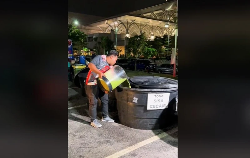 齋戒月市集賣剩飲料拿去回收　引網民議論