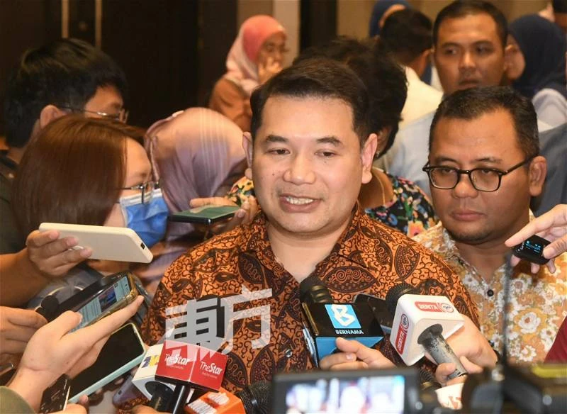 拉菲玆否認開齋節前　上調燃油價格