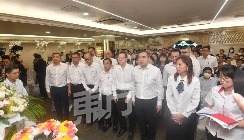 李繼香今舉殯　數百人悲痛送別