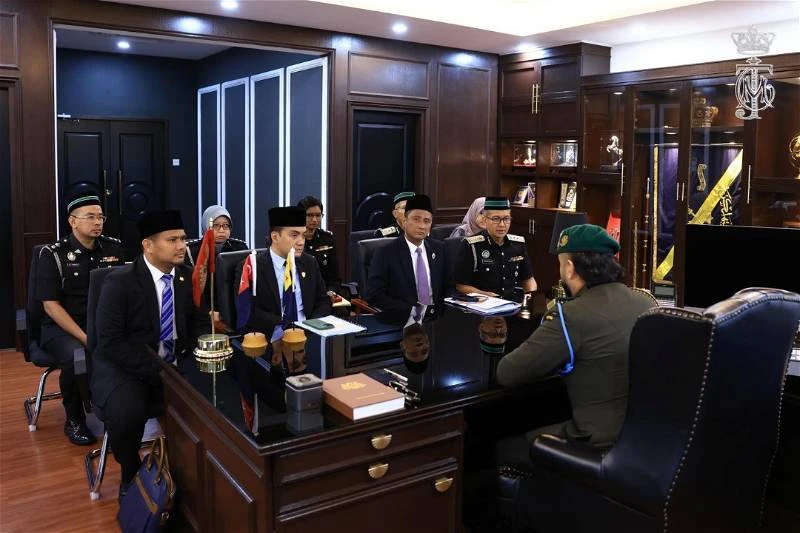 柔攝政王接見州大臣　關注馬新關卡課題