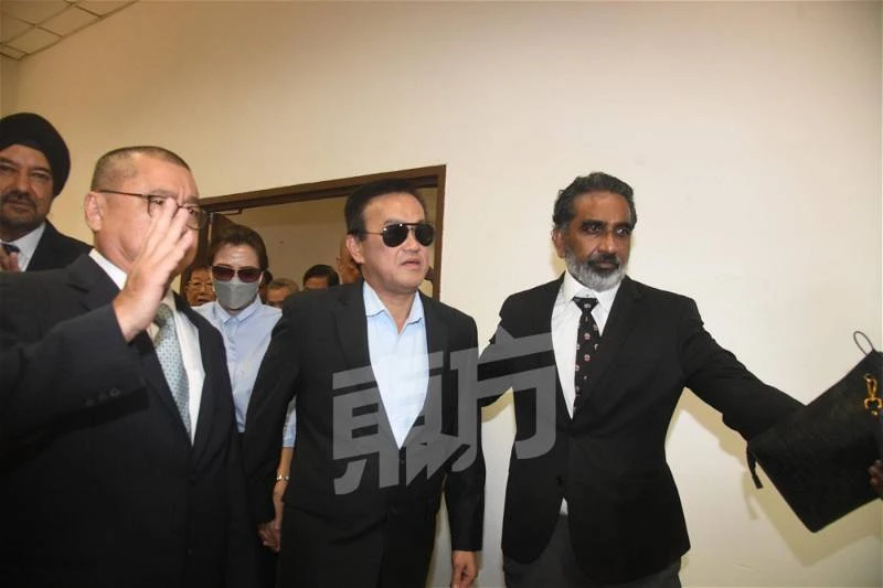 【KK襪子風波】被控傷害宗教情感　蔡志權夫婦不認罪1萬保外