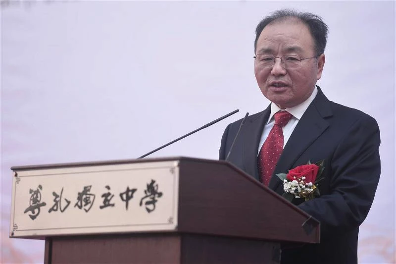 【尊孔綜合教學大樓開幕】中國大使鼓勵大馬學生踴躍赴華留學