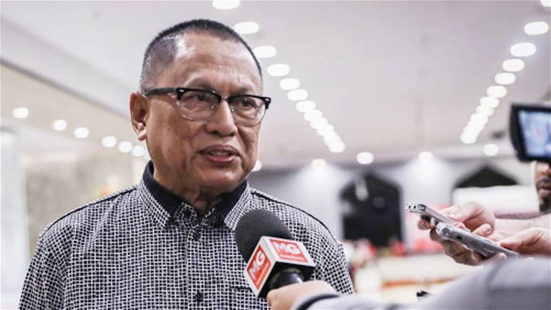 【KK Mart遭拋汽油彈】博安質疑　欲諉罪抵制者