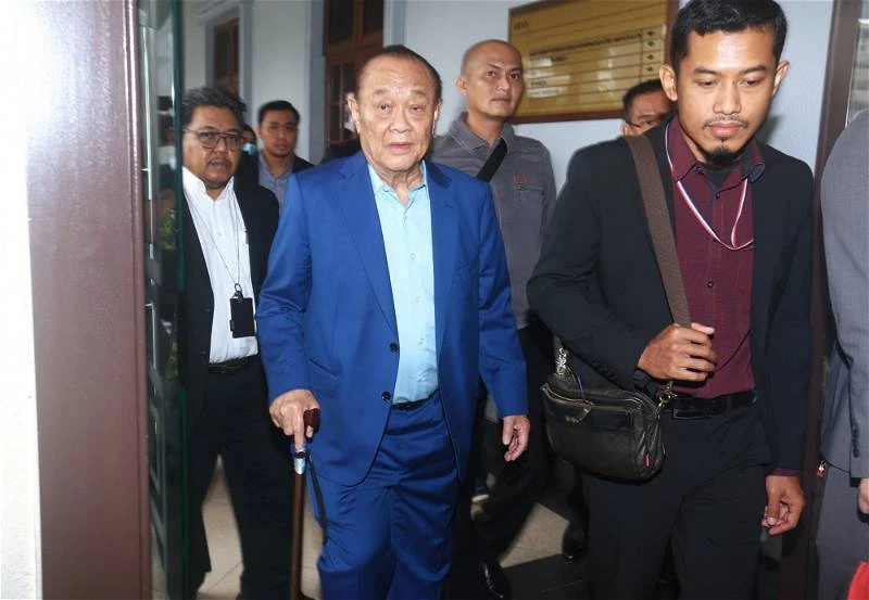 涉40億官車採購弊案　陳華春被控欺詐 200萬保外