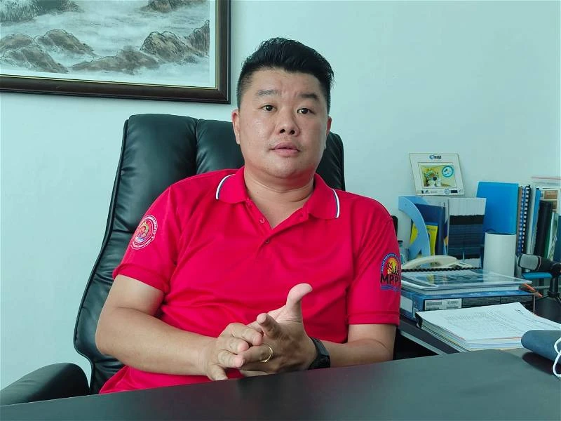 凝聚華裔黨員力量　森藍眼成立純華裔黨員支部