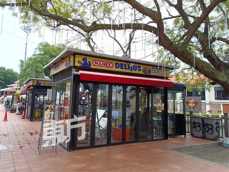 紅屋區攤位提升後整齊美觀 駱慧茹:設計符合世遺規定